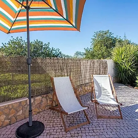 别墅 Marcos Mendes Sleeps 12 With Pool And Air Con 博利凯梅