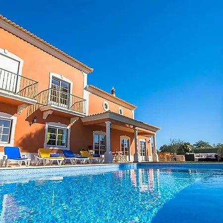 Marcos Mendes Sleeps 12 With Pool And Air Con 빌라 *