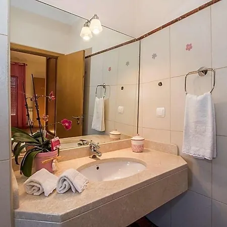 빌라 Marcos Mendes Sleeps 12 With Pool And Air Con